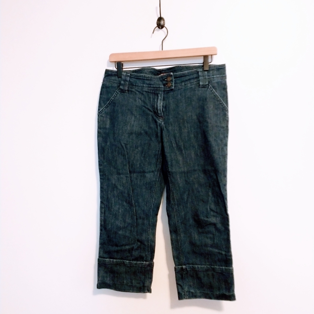 New York & Company denim capris with belted back detail at waistband size 8